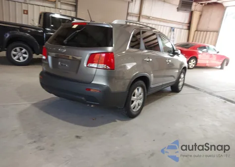 2013 Kia Sorento Lx из США, поврежденный, VIN 5XYKT3A62DG373836